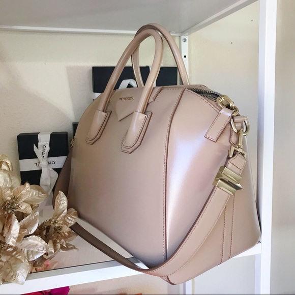 Givenchy Nude Medium Antigona - Picture 3 of 8